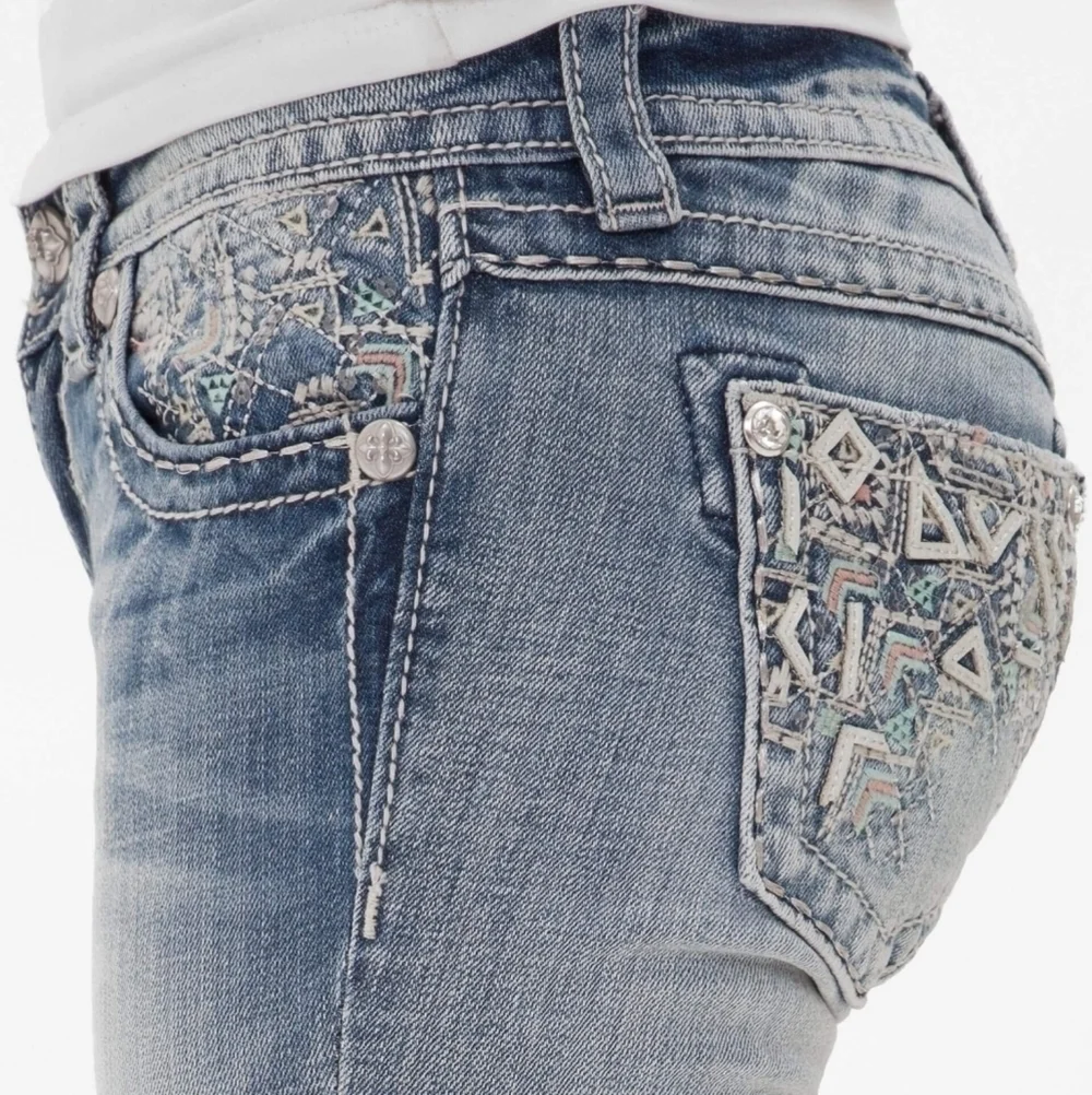 Miss Me JE8131C Embellished Signature Cropped Skinny Jeans Size 26